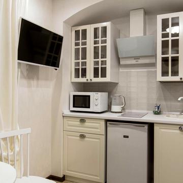 Пер Чайковского, 8