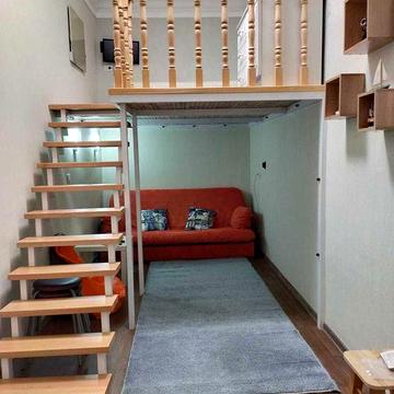 Сдам 1-коматную студию/ Центре города / Жуковского угол Пушкинской.