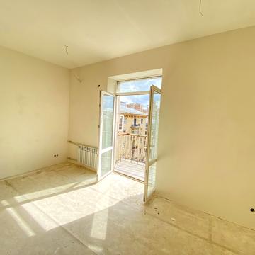 Хрещатик вул. (Kreschatic), 13