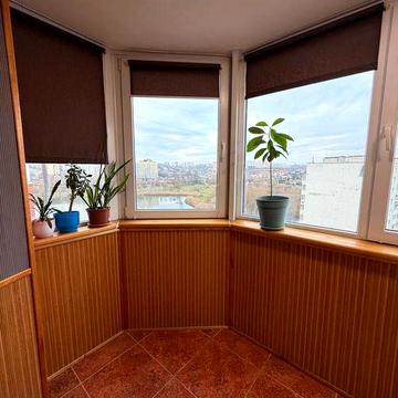 1 кімн. 49кв.м. з ремонтом в районі Озерної з виглядом на озеро