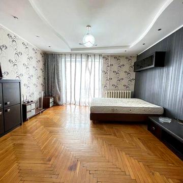 Терміново продам квартиру 66м2 з меблями та технікою