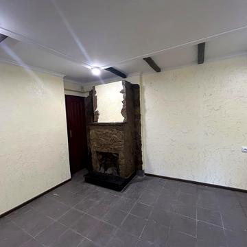 Дубенська вул., 7