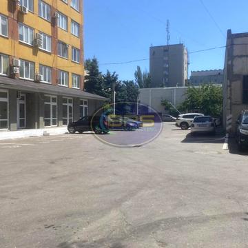 Церковна вул., 19