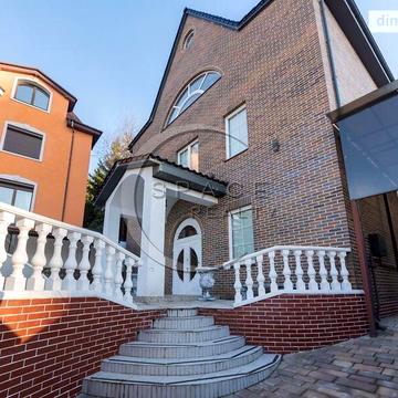 Довгострокова оренда 4к Дім Вільшанська вулиця