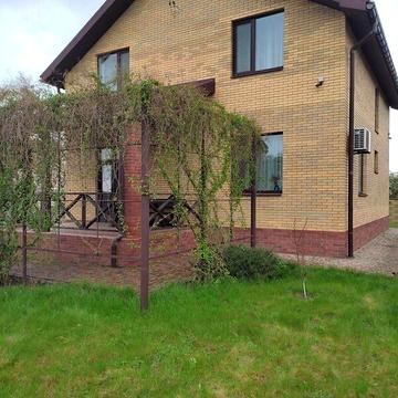 Довгострокова оренда 4к Дім Клубна вулиця