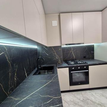 Продам двокімнатну квартиру в новобудові