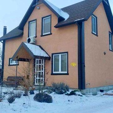 Продаж будинку поряд міста Черкаси!