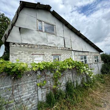 Садова ділянка з будинком