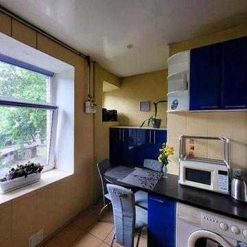 Сдам трёхкомнатную квартиру.