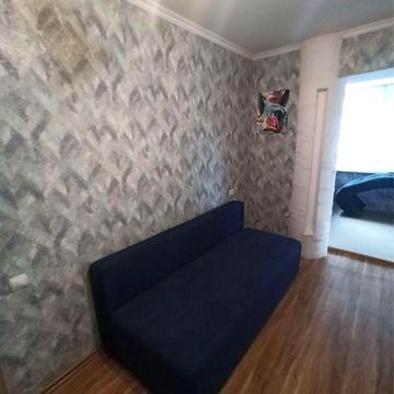 Здається 2 кім квартира з Евроремонтом біля Дендропарку. АГВ