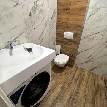 Новый ремонт , техника , мебель , свет всегда , теплый пол