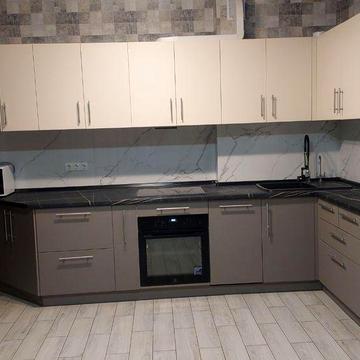 Сдаю свою собственную 2х.к.кв. Вишневе