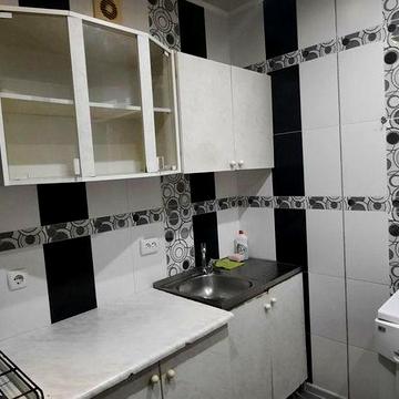 Сдам Свою 1кв,5/5эт,ремонт,метро Дворец Спорта