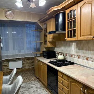 Трикімнатна квартира, Вільямса, Таїрова