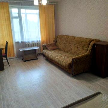 Здається однокімнатна квартира на вул. Алексєєнко Надії 100