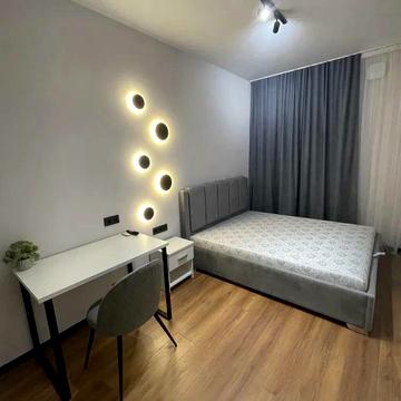 Івана Верхратського вул., 4