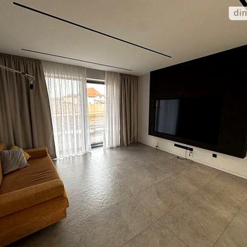 Продаж 5к Дім Молодіжна вулиця