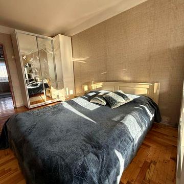 Сдам в аренду 3 ком.квартиру Хортицкий район (Бабурка)