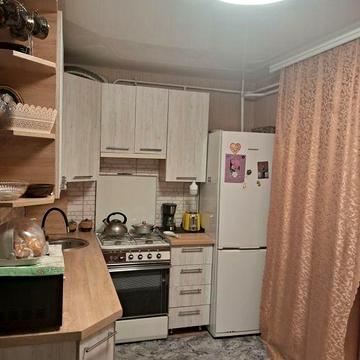 Продам однокімнатну квартиру з гаражем