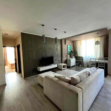 Світла та затишна 3-к квартира 75 м² з якісним ремонтом Урловська 23-В