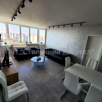 Продається 2 кімнатна квартира, Чавдар 13