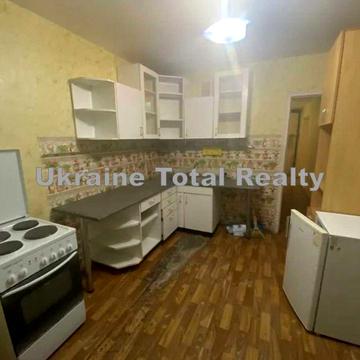 ТРОЕЩИНА! Роздільна 3 кімнатна квартира 100м2! Вул Милославська 12А