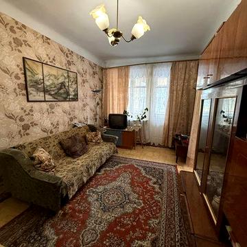 Продам 2к квартиру Центр