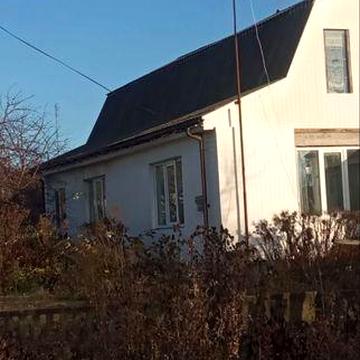 Продам дом в золотоноше со всеми удобствами район паофюрмерка маеток