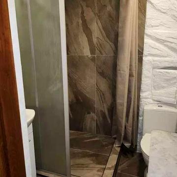 *Оренда однокімнатноЇ квартири у тихому центрі міста.