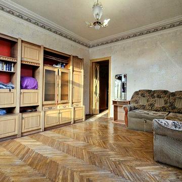 Продам 2 к квартиру возле парка Шевченко, центр