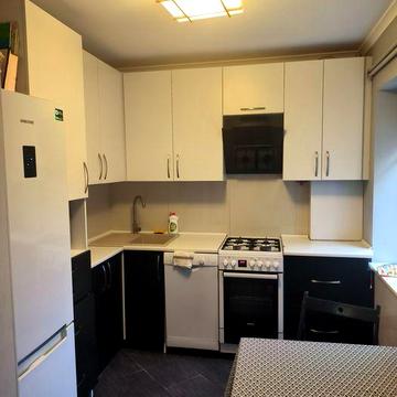 Оренда 2 кім квартири вул. Тарнавського бічна Зеленої