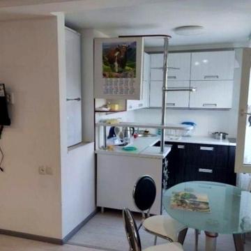 Сдам 1к комн комнатную кв-ру 7500  Бам Соцгород