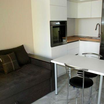 Аренда.  ЖК Медовый. Кадетский гай, 12. Есть генератор.