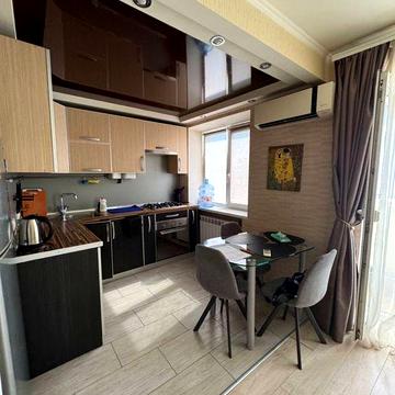 Здам1 к квартиру, 5/5, район стадіона Торпедо