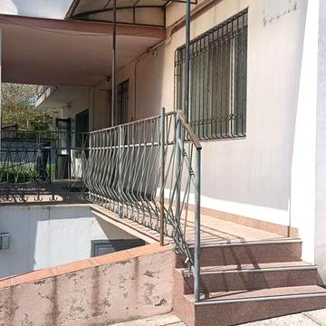 Срочно! Дом, центр, 500кв.м.-120000 у.е.