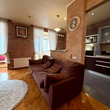 Сдам 2к. квартиру в новострое Рабочая Уральская