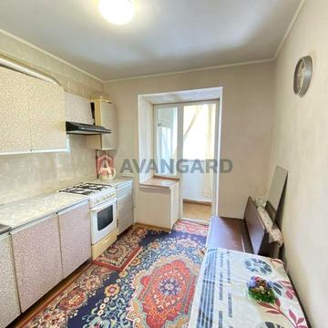 Продам 2 -х кімнатну квартиру на ж/м Ломівка ( Фрунзенский)