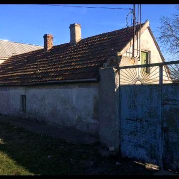 Слободка Героев Комсомольцев Продам 1/2 дома