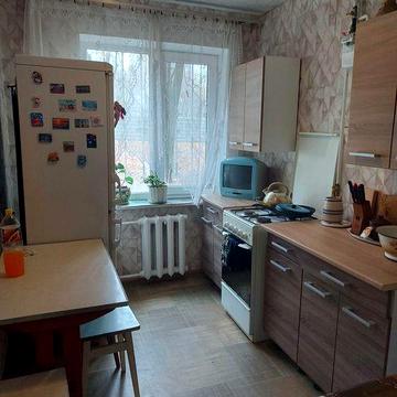 Продам 2 ком. квартиру на ж/м Покровский (Коммунар).