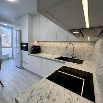 Продаж 2 кімнатної квартири з дорогим ремонтом у ЖК Центральний