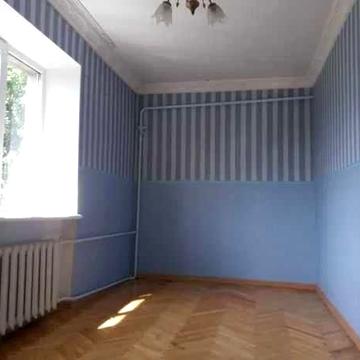 2-кімнатна квартира по вул. Смілянська, 1