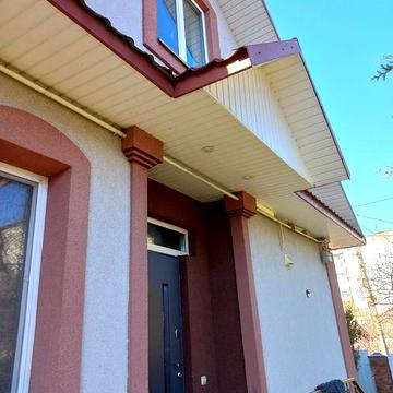 Продам будинок із сонячними батареямии