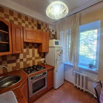 Черемушки Сдам  однокомнатную квартиру  на 1ст.Люстдорфской дороги