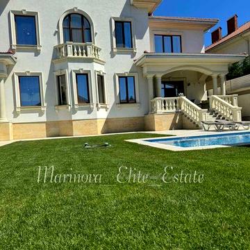 Первая аренда! Современный дом Бассейн Жилой подвал Высокое качество!