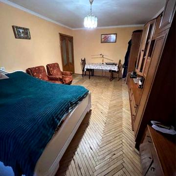 Продається 1-кімнатна чешка, р-н Воробкевича