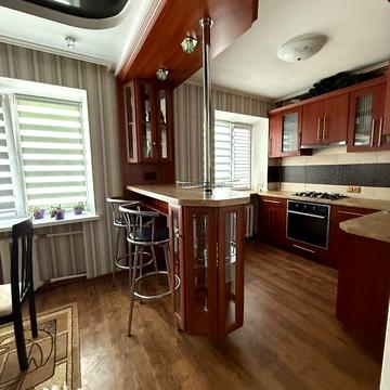 Довгострокова оренда 1к Квартира Стрілецька (Червоноармійська) вулиця