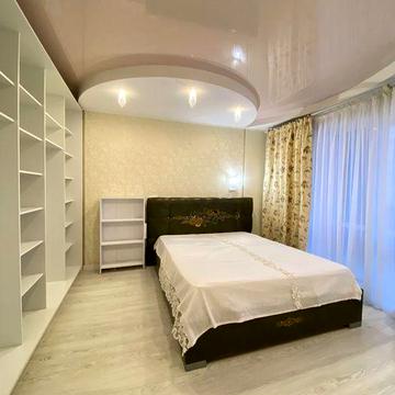 Продаж 3кім. квартири на Новому Світі