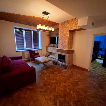 Оренда 3 кімнатної квартири на вулиці Кардинала Гузара 33.