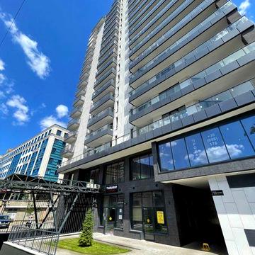 Продаж квартири з ремонтом в ЖК бізнес класу біля метро ЖК Be The One