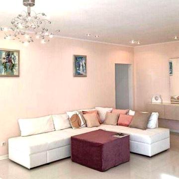 У продажу трикімнатна квартира в цегляній новобудові